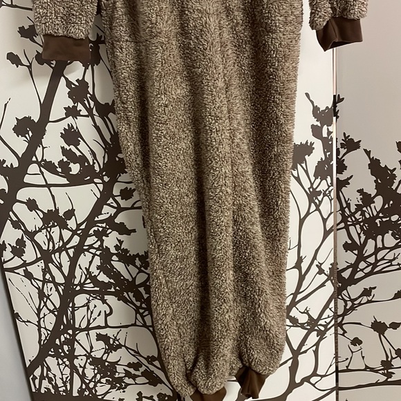 URBAN PLANET Kangaroo Onesie NWOT ‼️PRICE DROP‼️$27 - Picture 4 of 14